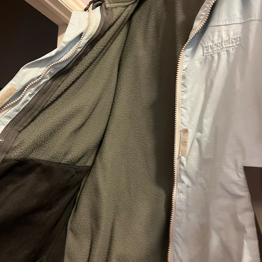 Snowboarding coat - Picture 3 of 5